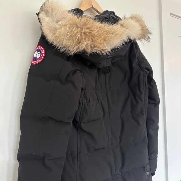 Canada Goose Shelburne Parka - Picture 7 of 8